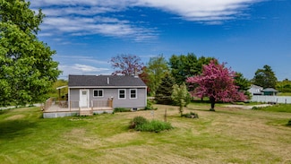 14 Porter St, Searsport, ME 04974