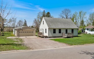305 Lorrain St, Milroy, MN 56263