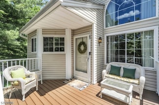 65 Academy Ct Unit 2165, Bedminster, NJ 07921