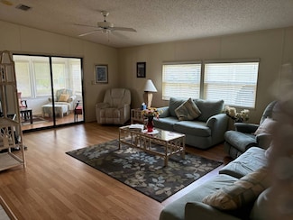 9531 Cedar Tree Ln, Lakeland, FL 33809