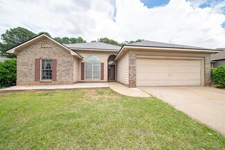 17 Chive Ct, Columbus, GA 31909