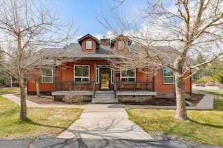 807 Quail Meadow Dr, Mount Shasta, CA 96067