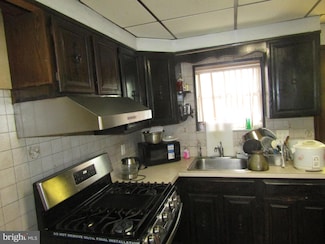 2532 S Mildred St, Philadelphia, PA 19148