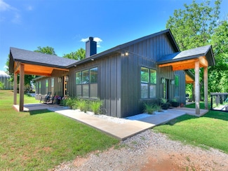 13035 S Pennsylvania Ave, Edmond, OK 73025