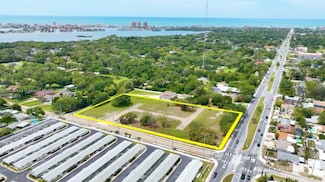 12512 Park Blvd, Seminole, FL 33776