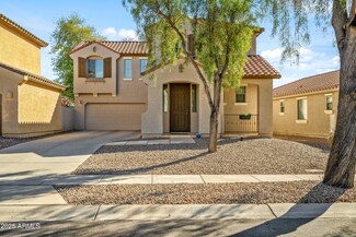 3753 E Sebastian Ln, Gilbert, AZ 85297