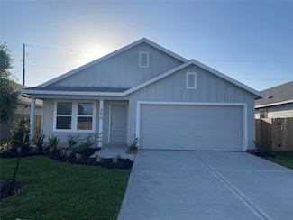 206 Nicholas Rd, Wharton, TX 77488