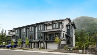 1858 SE 12th St, North Bend, WA 98045