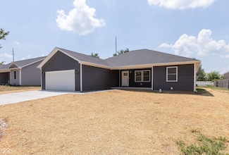 3224 N County Road 900 E, Seymour, IN 47274