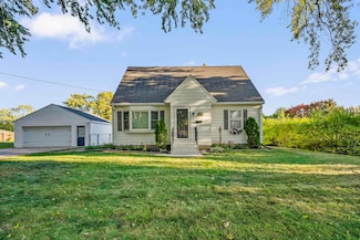 1228 Maynard Ave, Waterloo, IA 50701