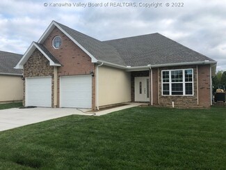 28 Cornerstone Cir, Culloden, WV 25510