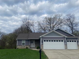 324 Jennifer Ct, Troy, IL 62294