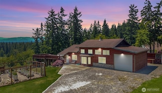 3116 Harts Lake Rd S, Roy, WA 98580