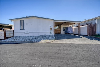 5830 Robin Hill Dr, Lakeport, CA 95453