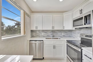 162 Sheffield G, West Palm Beach, FL 33417