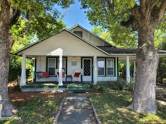 2317 E 3rd St, Panama City, FL 32401