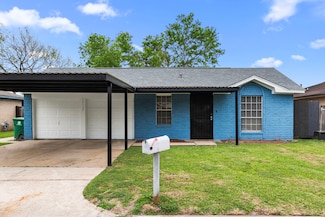12127 Redfern Dr, Houston, TX 77048