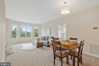 1860 Stratford Park Place Unit 306, Reston, VA 20190