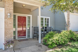 1207 Eloise St Unit 3, Okoboji, IA 51355
