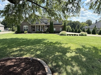 1138 Compton Rd, Murfreesboro, TN 37130