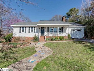 110 Wall Dr, Chesnee, SC 29323