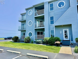154 Clinton Reef Dr Unit 154, Port Clinton, OH 43452
