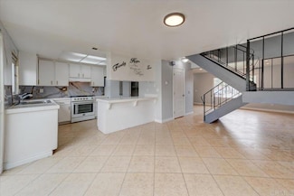 3015 Iris Ave Unit F, San Ysidro, CA 92173