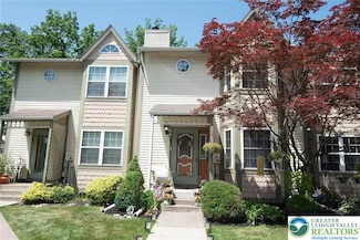 102 Independence Ct, Bethlehem, PA 18020