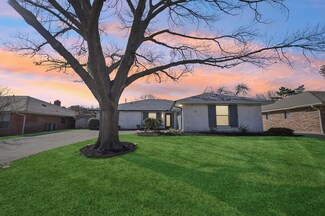 1002 Purdue Dr, Arlington, TX 76012