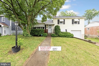 1847 Wycliffe Rd, Parkville, MD 21234