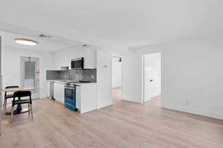 237 NE 10th St Unit 241, Delray Beach, FL 33444