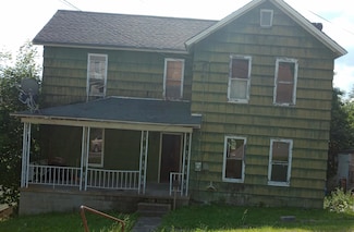 424 3rd Ave, Johnsonburg, PA 15845