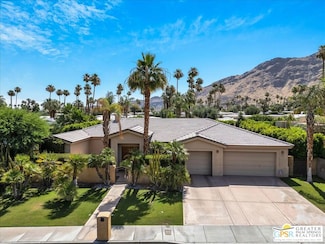 2438 S Caliente Dr, Palm Springs, CA 92264