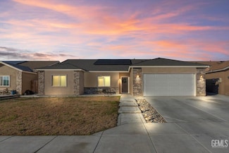 1562 Bellflower Ave, Wasco, CA 93280