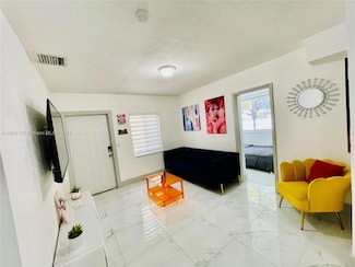 737 NW 41st St Unit 1, Miami, FL 33127