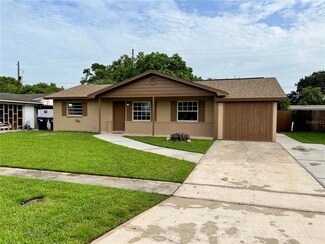 3925 Seabridge Dr, Orlando, FL 32839