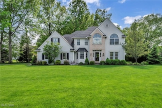 32097 Teasel Ct, Avon Lake, OH 44012