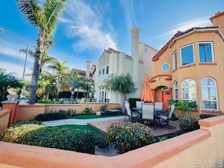 597 N Cleveland St, Oceanside, CA 92054