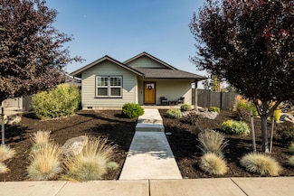 3277 W Antler Ave, Redmond, OR 97756