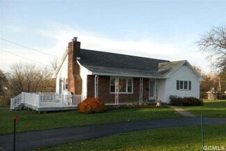 328 Grandview Ave, Catskill, NY 12414