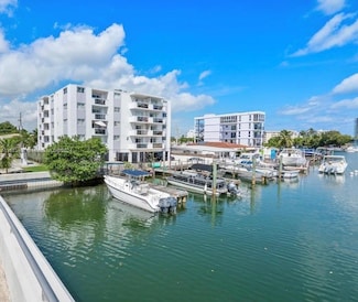 8101 Crespi Blvd, Miami Beach, FL 33141