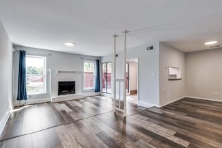 906 Turtle Cove Unit 146, Irving, TX 75060