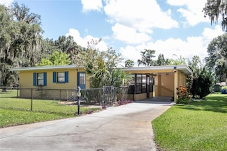 951 Cr 453, Lake Panasoffkee, FL 33538