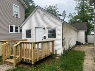50 Herbert St, Red Bank, NJ 07701