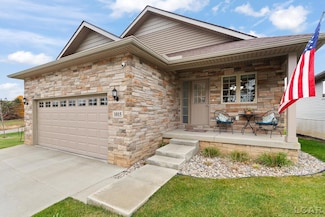 1015 Preservation Dr, Tecumseh, MI 49286