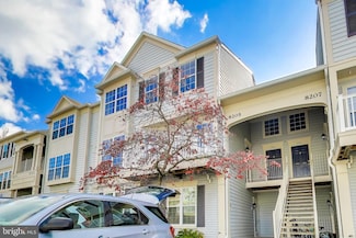 8205 Crossbrook Ct Unit 201, Lorton, VA 22079