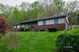 66 and 84 Oxyer, Cheshire, OH 45620
