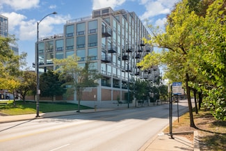 61 W 15th St Unit 503, Chicago, IL 60605