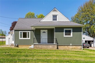 800 Smith Ave, Sharon, PA 16146