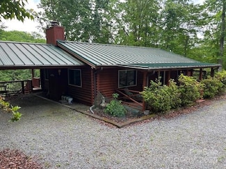 137 Amy Ridge Rd, Lake Lure, NC 28746